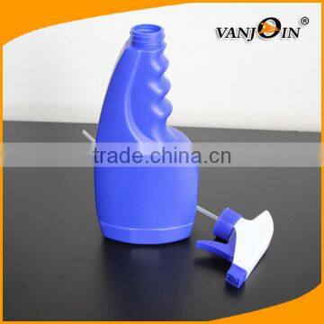 20 oz PVC Plastic Spray Bottles With Red Trigger Sprayer photo-6