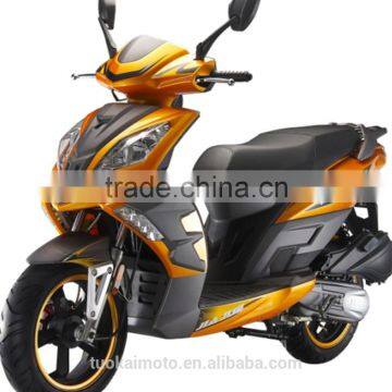 China Best Quality 13 Inch Wheels 50cc/125cc Scooter (TKM125E-B4) photo-2