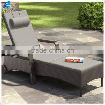 Outdoor Modern Resin Wicker Patio Reclining Sun Lounger photo-3