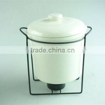 Samll Round White Ceramic Soup Tureen With Lid , Stock Cheap Ceramic Tureen With Black Iron Part photo-2