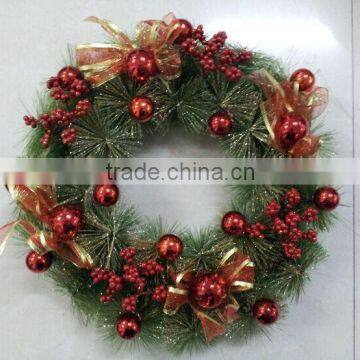 2015 fashionable and classic Christmas wreath with good quality and competitive