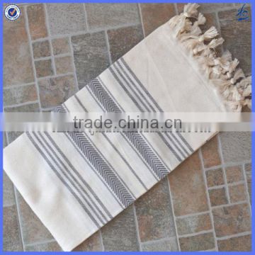 2017 fashioned best quality custom wholesale turkish beach towel with tassels