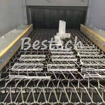 Aluminum profiles wire mesh belt shot blasting machine