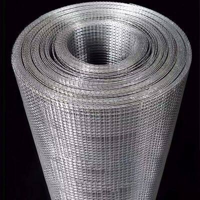 Farming Net Fence Hot Dip Galvanized Wire Mesh Welded Wire Mesh photo-3