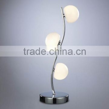 3 LED bulbs bedside decoration table lamp for home