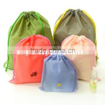 2015 fashion wholesale pp woven drawstring bag, string bag with logo in custom