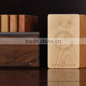 Wood/Bamboo Wireless Power Bank, Wireless charger in Power Bank for Smartphone