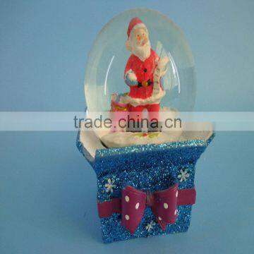 High quality xmas musical snow globe for christmas decoration