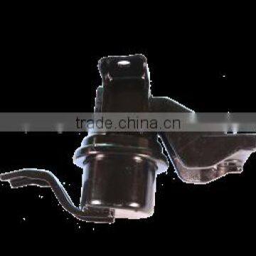 Supply wholesaler auto spare parts rubber engine mount 56243-90J10 ID=15