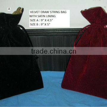 Velvet drawstring bag with satin lining