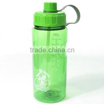 930ml BPA FREE fruit infuser water bottle with straw