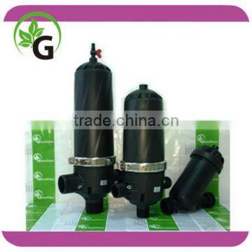 Irrigation water treatment screen and disc filter for dirty water