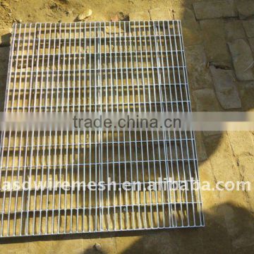 serrated steel grating