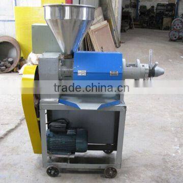 Mini Screw Oil Press Machine With Low Price photo-2