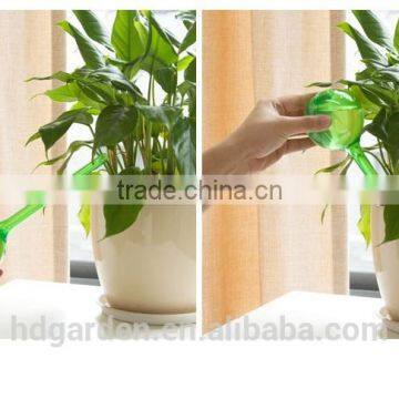 Colored Plastic Ball Shaped Automatic Waterer for Pot Plant Flower Watering Balls photo-4