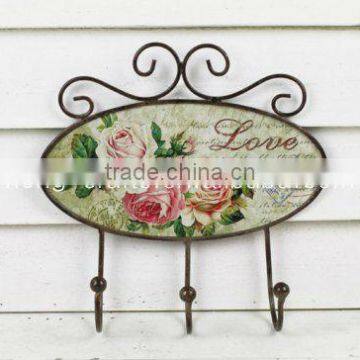 Decorative vintage wall hanging cast iron coat hook