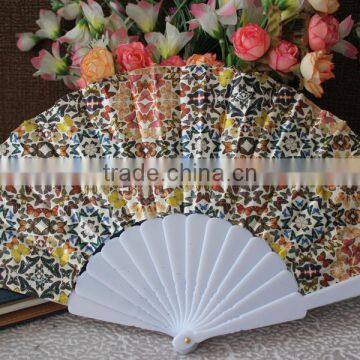 Spanish Style Plastic Hand Fan photo-3