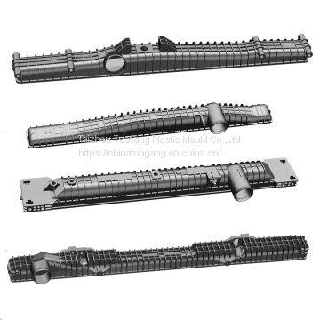 Taizhou Mould Automotive Plastic Mould Car Radiator Plastic Tank Mould photo-2