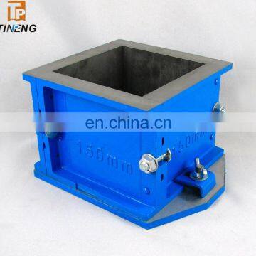 Four parts concrete Cast iron cube mould