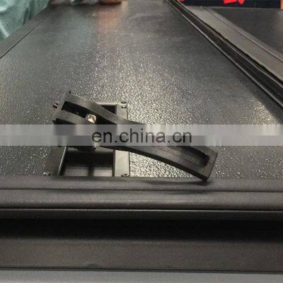 For Nisan Navara NP300 Fiberglass Tonneau Cover photo-2