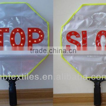 Handhold traffic led open sign