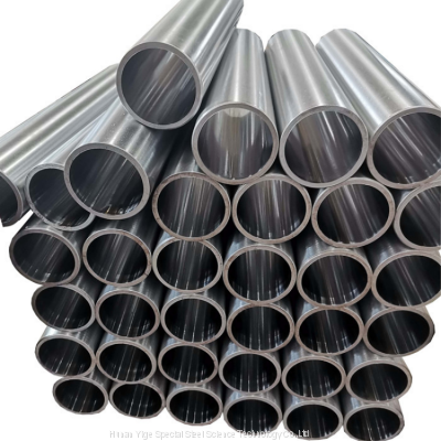 API Seamless Steel Pipe Cold Drawn Round Seamless Steel Pipe Good Quality photo-4