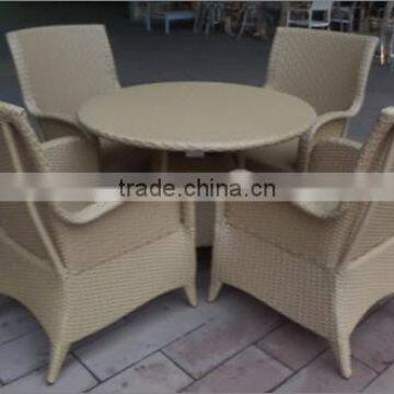 Barefoot Friendly Anti-skidding Outdoor/Patio Woven Furniture