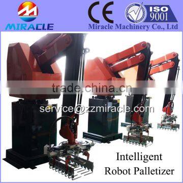 Rice sack stacking and palletizing robot, feedbag lifting and palletizing robot