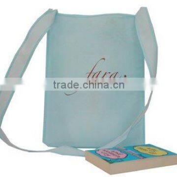 2013 new design nonwoven shoulder bag
