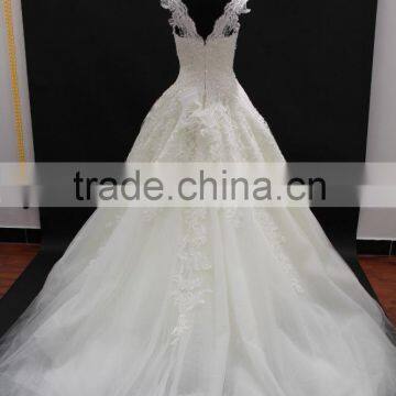Cream Nice Design Embroidery Lace Appliques Cap Sleeve Long Train Wedding Dress photo-5