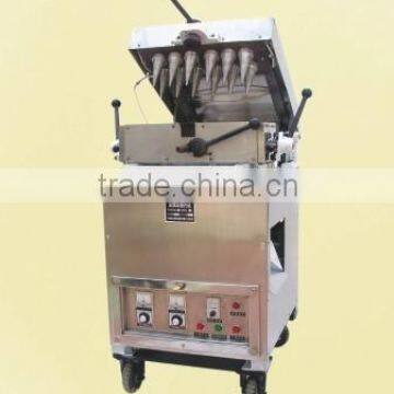 Ice cream cone baking machine with casting mold