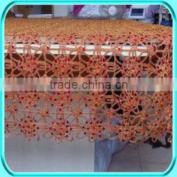 EMBROIDERED TABLRE CLOTH photo-2