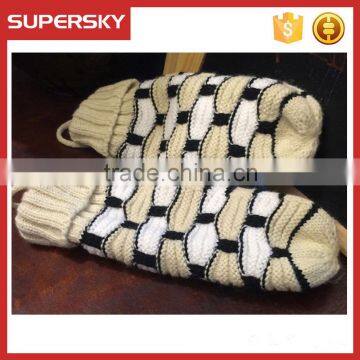 V-400 new design customied cable pattern fashion winter mitten gloves knit arm warmer