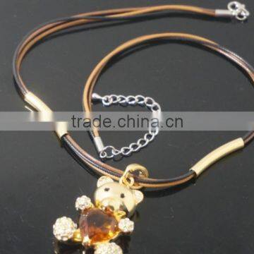 Bear with Shiny Rhinestone Pendant Cutie Necklace
