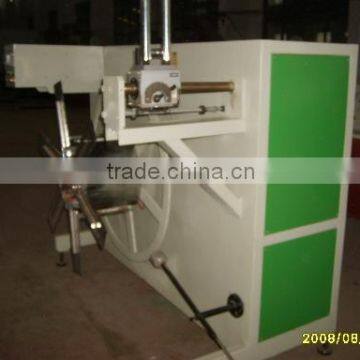 Coil winding machine