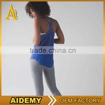 Fitness Yoga Tank Top With Built in Bra Inside Cross Back Wholesale Ladies Tank Top Yoga Wear photo-3