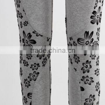 F5W31069 Women Flower Print Two Front Zippers Leggings photo-5