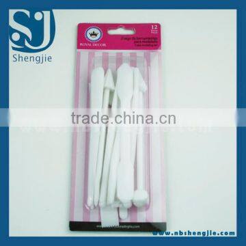 Trade assurance Piece white sugar craft modeling tools set with 16 shapes for cake and dessert decorating