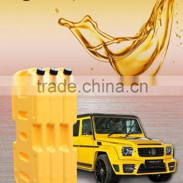 20L 5 Gallon Portable Plastic Jerry Can With Function of Sand Ladder