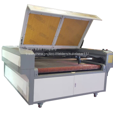 Fabric Engraving and Cutting AUTIO Feeding Laser Cutting Machine photo-2
