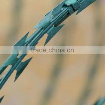Wholesale BTO-22 Powder Coated Razor Barbed Wire photo-3