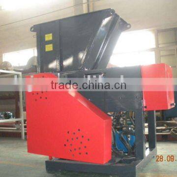 single-shaft pushing shredder,plastic machine,plastic shredder