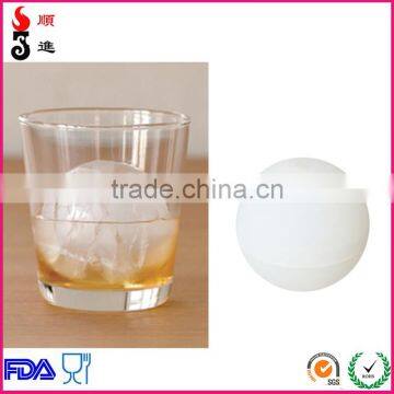 Round silicone ice mould ball maker