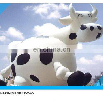 inflatable cow costume /giant inflatable cow