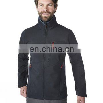 men's hooded softshell jacket