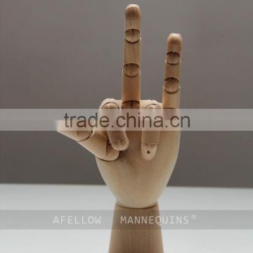 Wood Articulated Hand For Store Fixture Wood Color Dummies Mannequin For Decors