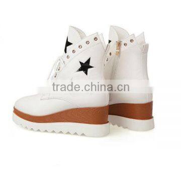 Fujian Factory Customize Lace up Thick Sole High Neck Sport Shoes With Stars photo-2