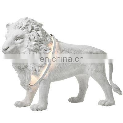 Natural Light Lion LED Floor Stand Lamp For Livingroom Resin LED Floor Light