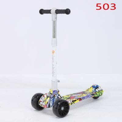 Children's Scooters, Children's 3-wheel Music Glowing Folding Toys, Outdoor Sliding Sports, Boys and Girls
