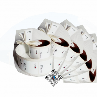 Безпечатьные наклеивающиеся стикеры в рулоне